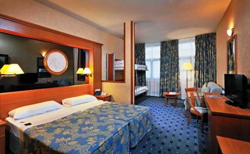 Timhotel Opera Blanche Fontaine 4* Parijs
